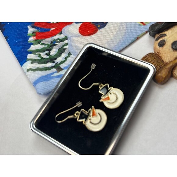 Snowman-Themed Holiday Gift Set W/ Earrings Wooden Ornament & Festive Pouch - Picture 2 of 4